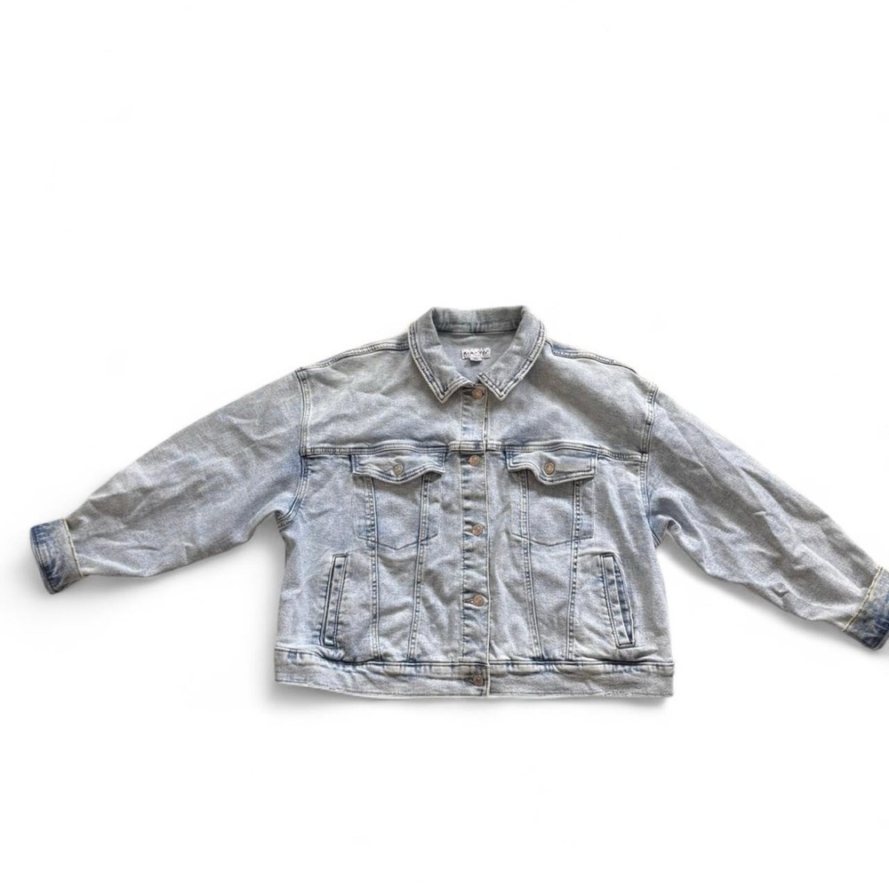 Women’s Y2K Cropped Denim Jacket – AYA & VIV XXL Light Wash
